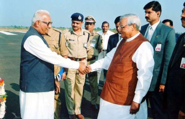 atal bihari vajpayee funny videos,atal bihari vajpayee, latest news in hindi today, atal bihari vajpayee poems, atal bihari vajpayee aiims, atal bihari vajpayee death news, atal bihari vajpayee family history in hindi, Atal Bihari Vajpayee News Unseen Photos, 