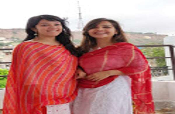 Stylish Savan Festival of girls