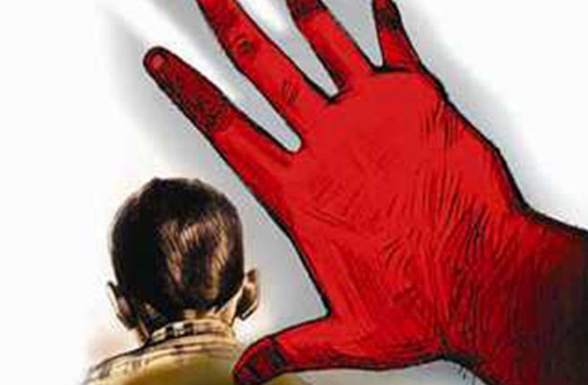 How did Divyang Masum reach a distance of 2 km away, confused police