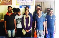 पुलिस की छापामार कार्रवाई में नौ जुआरियों से 50 हजार रुपए जब्त