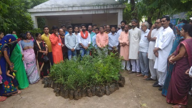 Patrika Campaign: Plantation in Semaria Rewa, Political Leader present