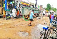 पेयजल लाइन बिछा, सड़क की मरम्मत भूले