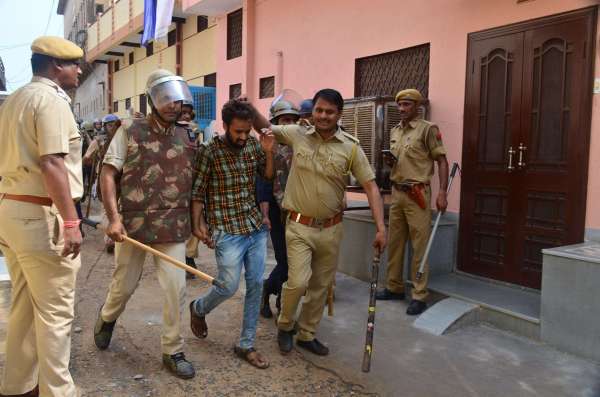 Fatehpur sikar Communal Tension live photos 