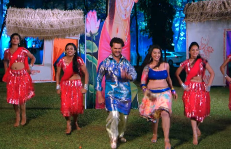 khesari lal yadav and Akshara Singh