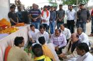 हसदेव नदी में विसर्जित की गई अटल की अस्थि कलश, लोगों ने दी श्रद्धांजलि