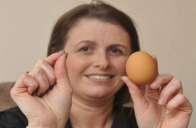 woman found diamond in egg said i am fortunate