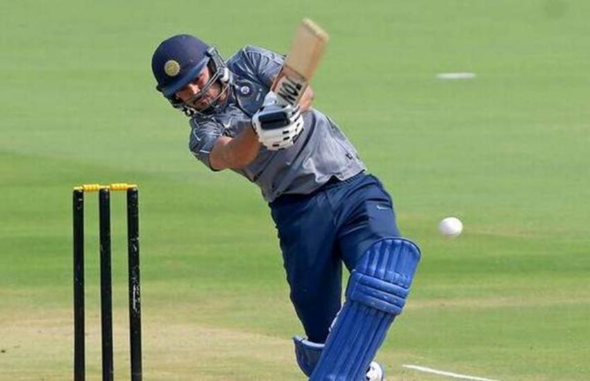 MANISH PANDEY MADE UNBEATEN 95 AND HELPED INDIA TOWIN AGAINST SOUTH AF