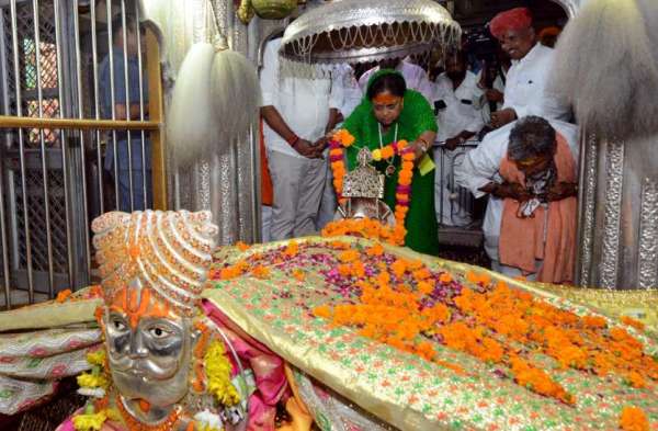 CM vasundhara raje