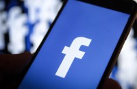 फेसबुक पर किशोरी की युवक से हो गई दोस्ती, फिर जो हुआ जानकर आप हो जाएंगे हैरान, पढि़ए खबर...