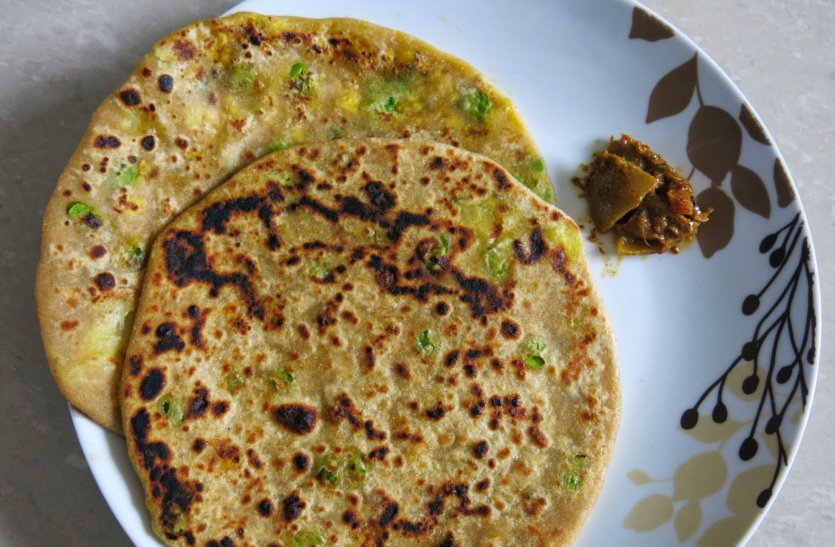 aloo matar paratha