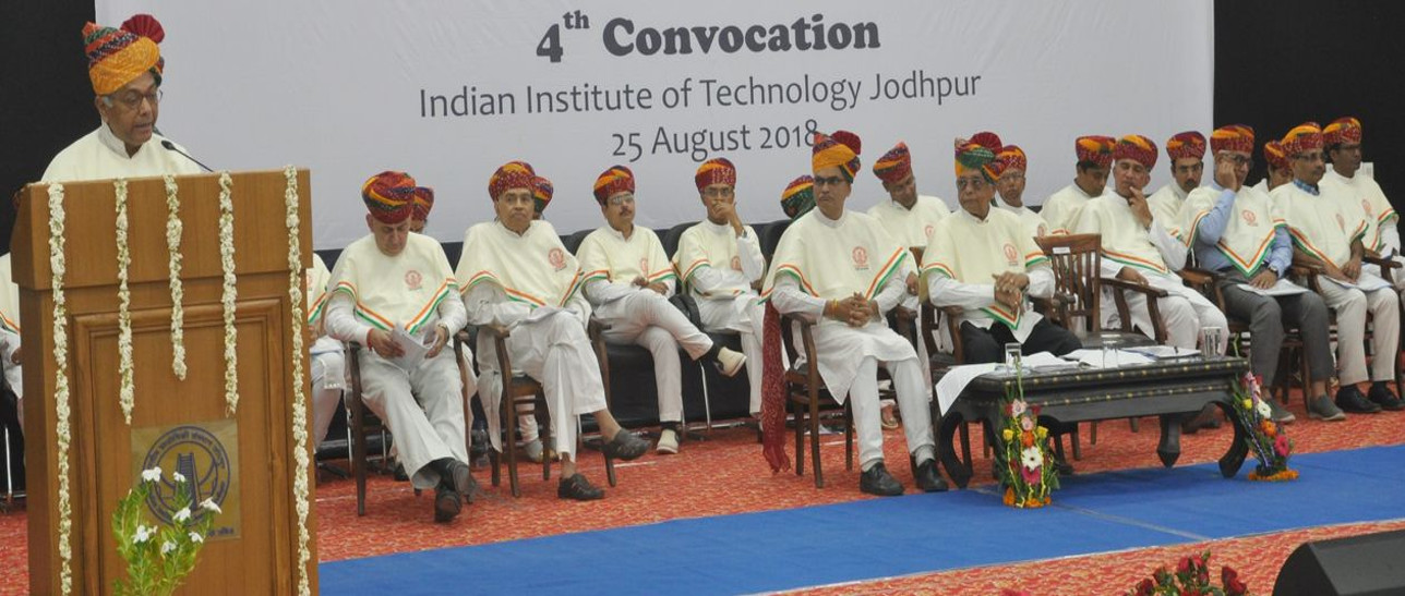 आइआइटी की सोलर थर्मल तकनीक बनेगी पेट्रोलियम भण्डारों का विकल्प : प्रो. बैनर्जी