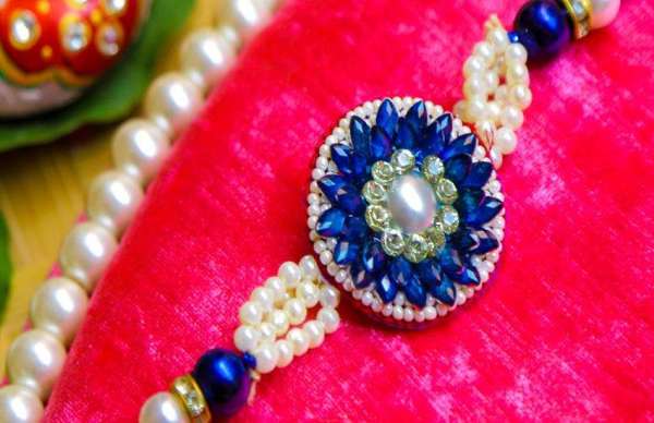rakhi color