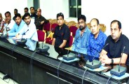 कलेक्टर ने ली इन अधिकारियों की बैठक, जानें क्या दिए निर्देश