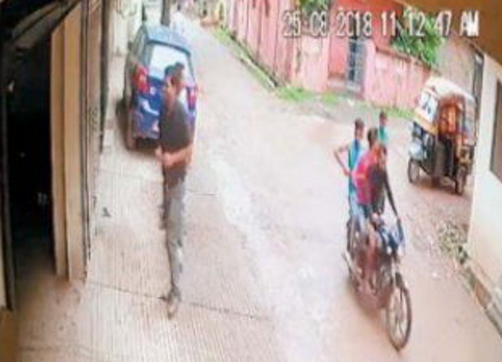 crooks air firing in satna babhangawan home