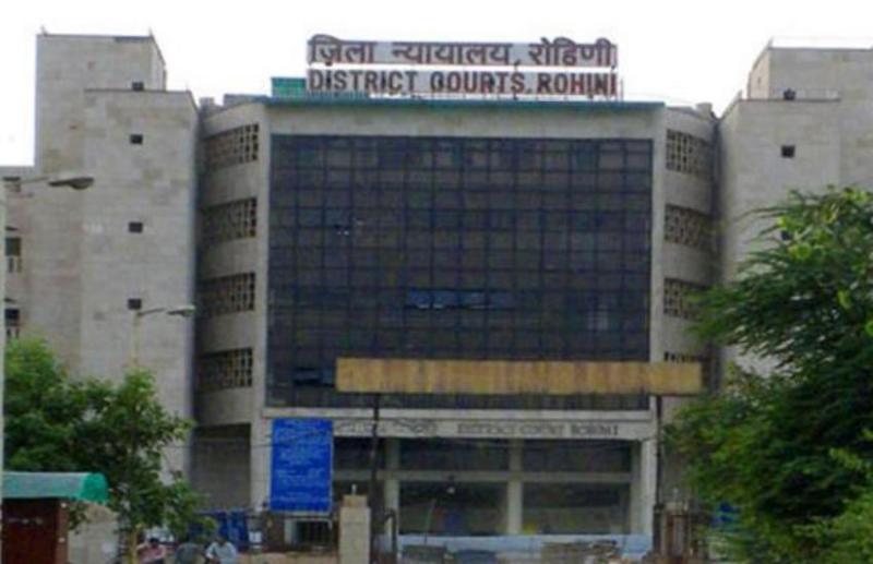 दिल्लीः 'गंदे नाले में नहाते हैं लोग’, कोर्ट ने पुलिस को सोच-समझकर बोलने की दी हिदायत