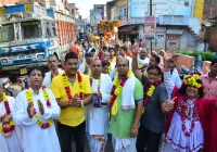 Shri Krishna Janmashtami 2018: program starts in iscon temple jhansi