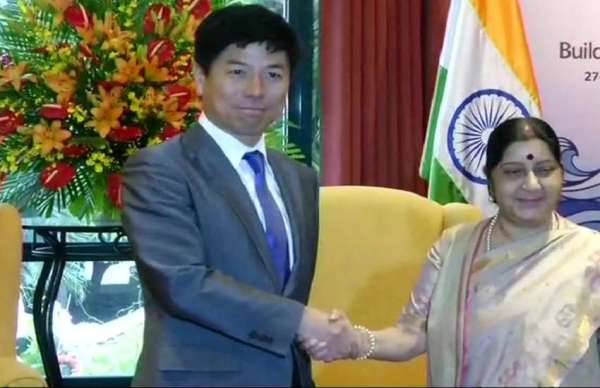 Swaraj meets ASEAN leaders 