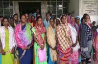 Video Gallery : अवैध शराब को लेकर महिलाओं में आक्रोश, कलेक्टर जनदर्शन में पहुंची महिलाओं ने ये कहा, देखिए वीडियो...