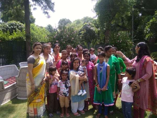 ajmer collector arti dogra celebrate rakshabandhan with kids