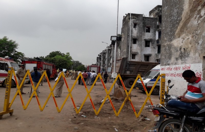 Shivam flat,s six blocks given notice