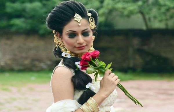 Bollywood Makeup Artist Garima Saini at Beauty Seminar