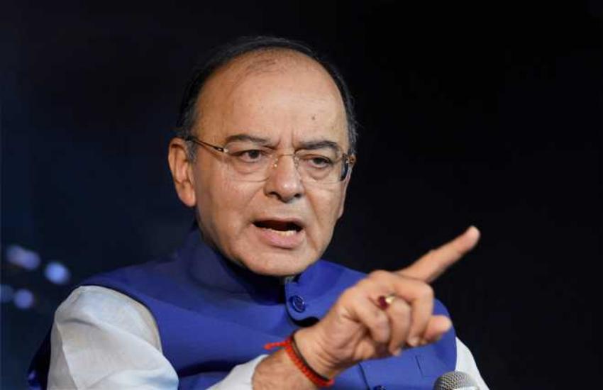 वित्त मंत्री अरुण जेटली का राफेल पर बड़ा बयान, प्राइमरी स्कूल के बच्चों जैसी बहस दिया करार