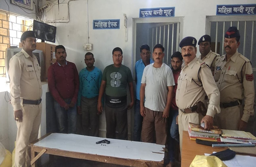 सपिया नहर के पास डकैती की योजना बना रहे छह आरोपी गिरफ्तार, तीन जिंदा कारतूस व एक पिस्टल जब्त