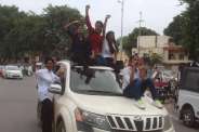 pics of students in luxury cars