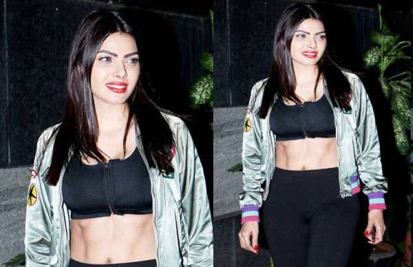 sherlyn chopra new photo viral