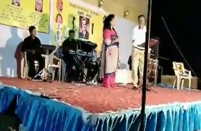 27 सालों से फिजां में गूंज रहे दिलकश तराने, सुनते ही आप भी गुनगुनाने लगेंगे…देखें वीडियो