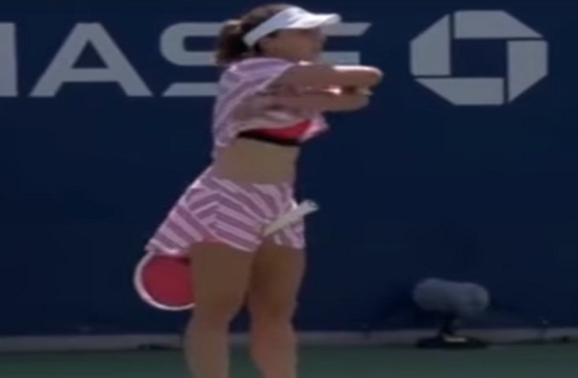 tennis player alize cornet punished for taking her top off in us open