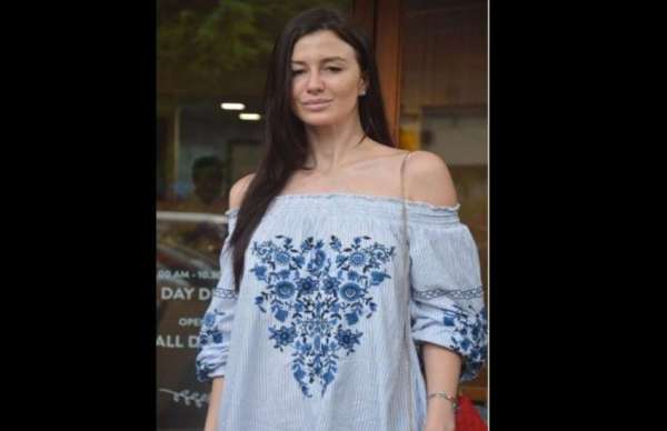 Arbaaz With Girlfriend