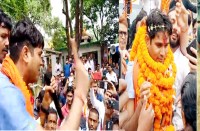 इमोशन एक्शन और अन्य मेटेरियल के साथ पूर्व आईएएस ओपी चौधरी की हुई खरसिया क्षेत्र में लांचिंग