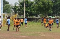 खिलाडिय़ों को तीन बजे तक नहीं मिल पाया भोजन, घर के टिफिन से भरा पेट