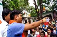 ओपी चौधरी को लेकर जमकर बहस हो रही