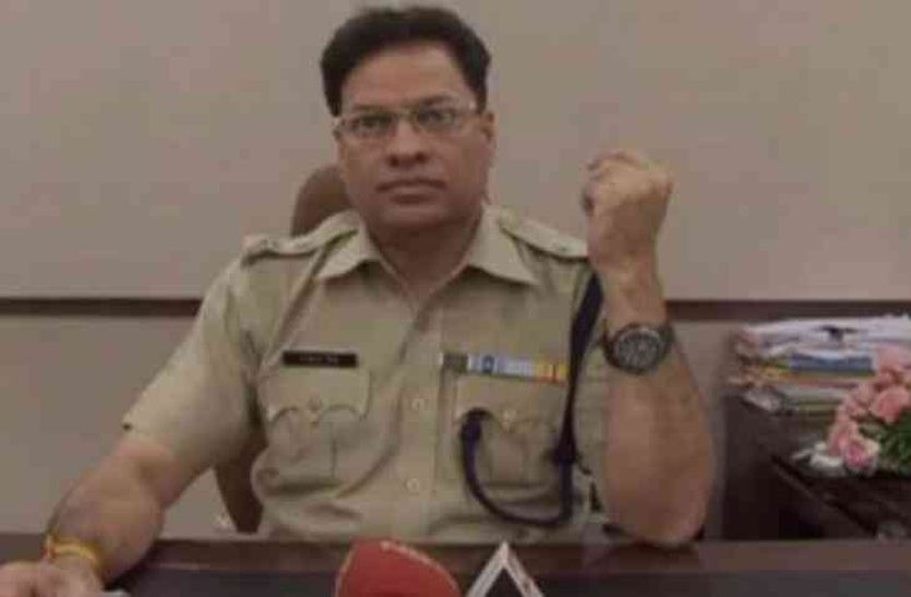 Alwar Police Sp Rajendra Singh Compulsory Uniform To Alwar Policemen