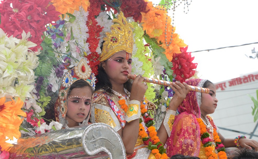 Janmashtami celebrated with enthusiasm in Rewa, worship in temples