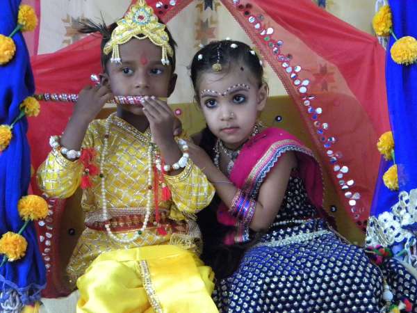 beautiful pics of krishna janmashtmi celebration