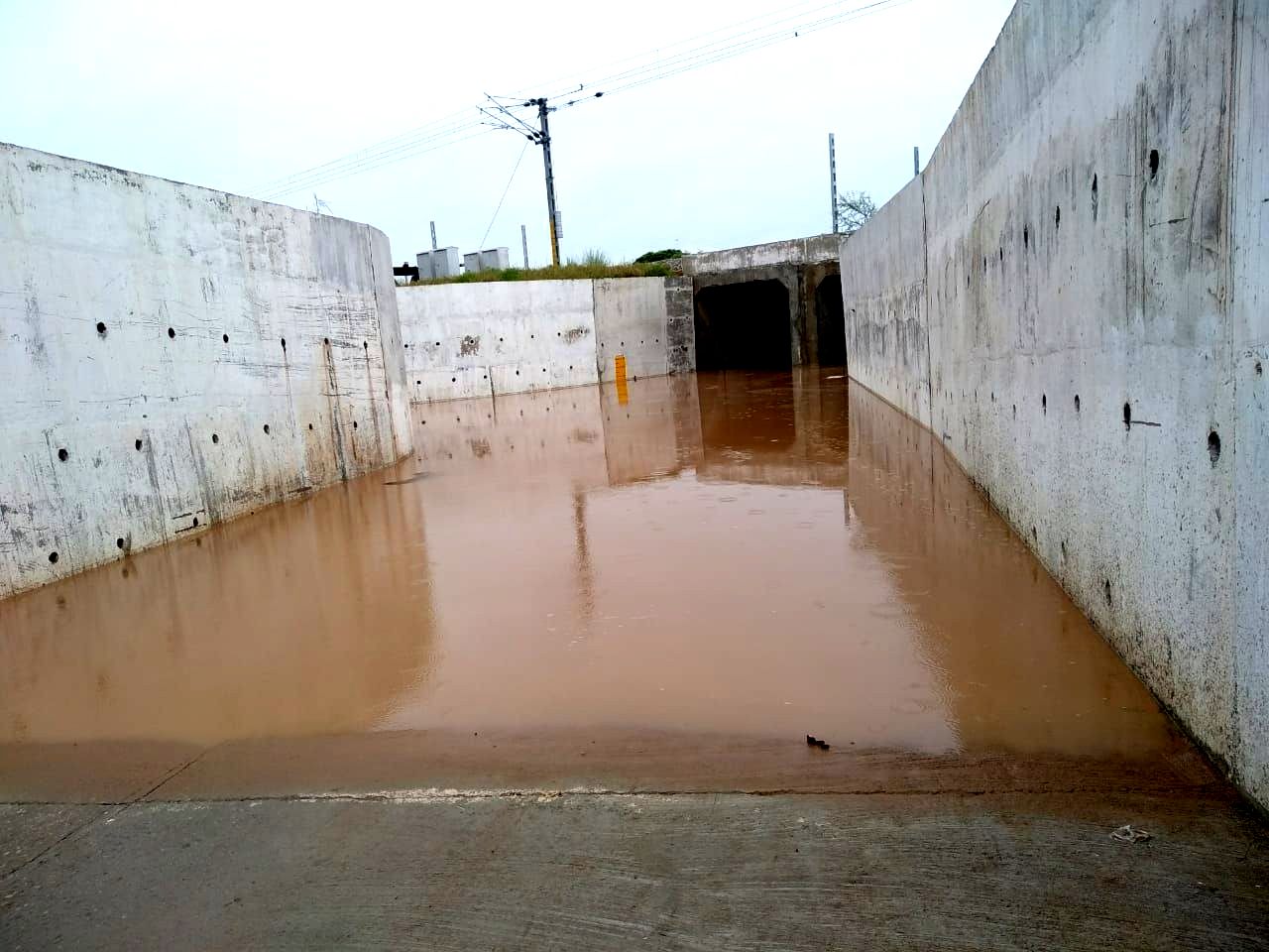6 feet water in kishanpura underpass