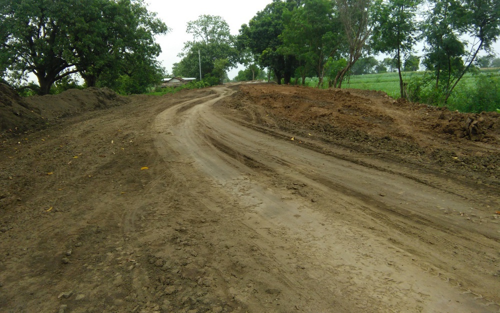 The accusations of dashing in the construction of the road