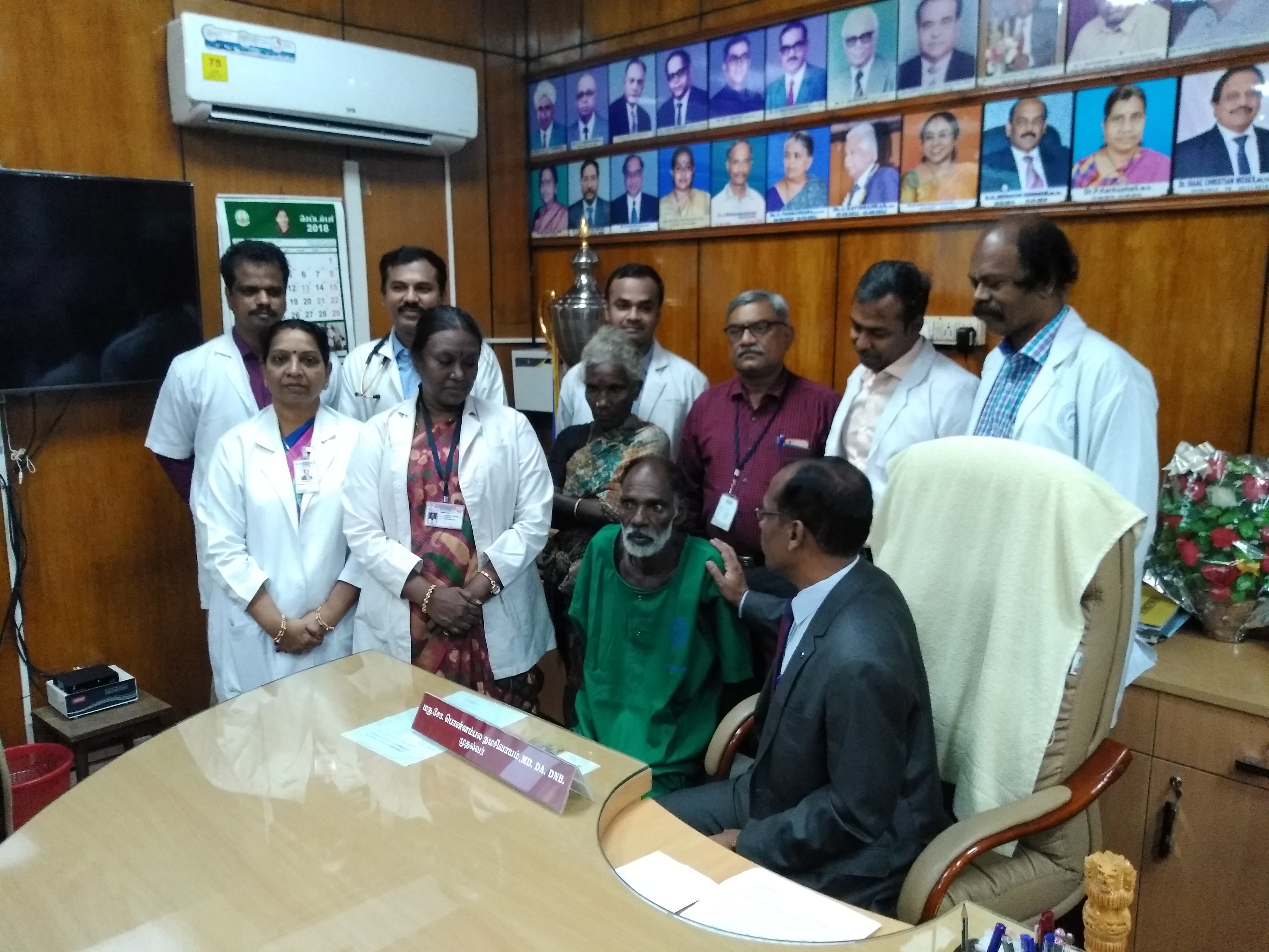 doctors of Stanley hosp. give new life to patient