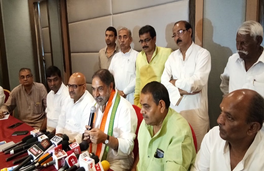 एससी-एसटी पर लाये गये अध्यादेश पर कांग्रेस ने बीजेपी पर फोड़ा ठीकरा, दिया यह बयान