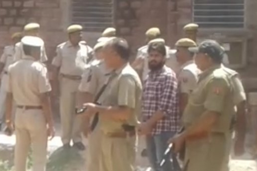 गैंगस्टर लॉरेंस को किया न्यायालय में पेश, वॉइस सैंपल देने से किया इनकार