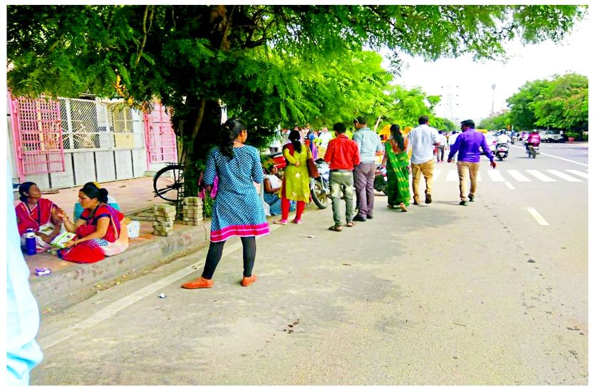 Rajasthan Teachers return without honor on Teachers day 2018