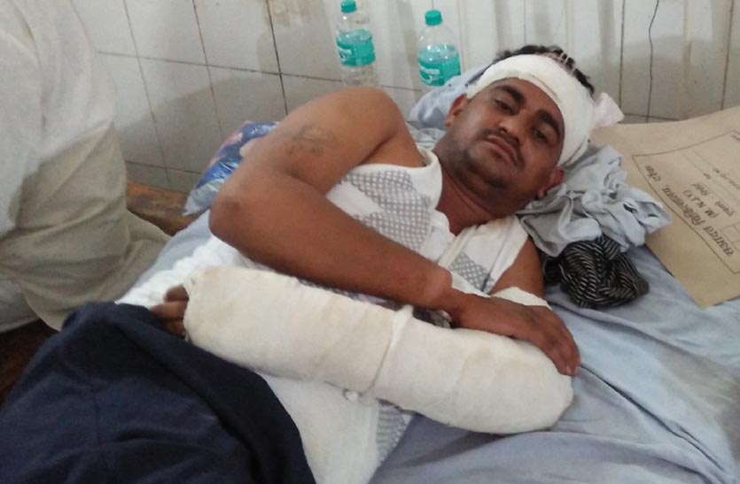 youth-congress-executive-district-president-assaulted