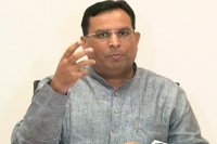 वित्त मंत्री कैप्टन अभिमन्यु