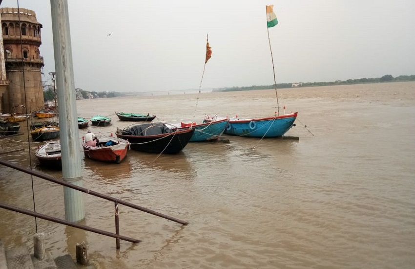 लगातार दूसरे दिन गंगा में घटाव जारी