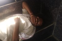 शराब पीने के बाद नशे में हो जाते हैं चूर, फिर इस दफ्तर के बरामदे में आराम फरमाते हैं शराबी