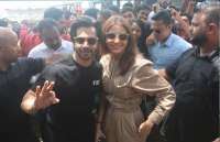 anushka sharma and varun dhawan busy in sui dhaga promotion