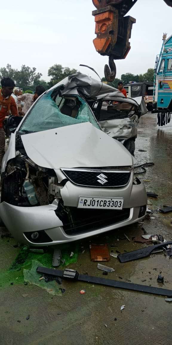 accident at udaipur-chittor highway